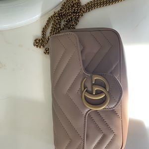 Gucci  Marmont matelassé leather super mini bag